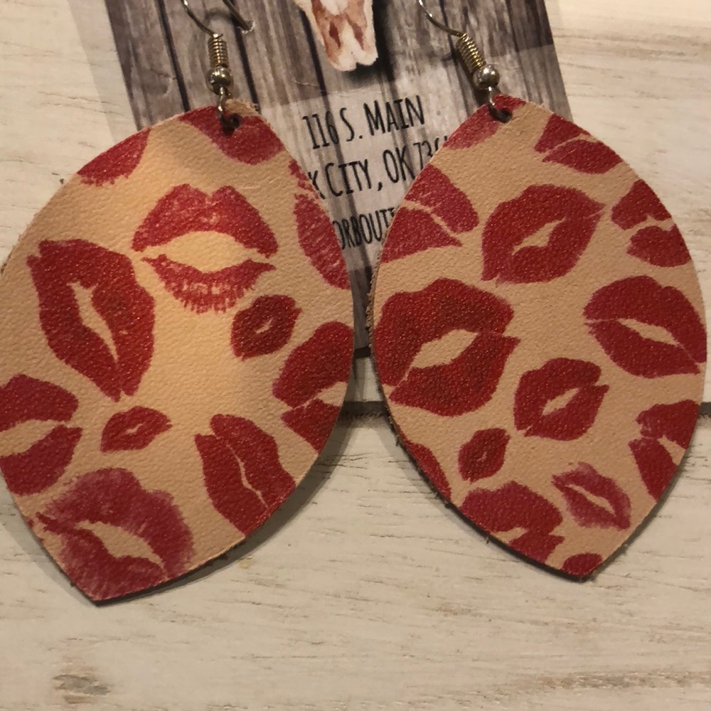 Bundle of brand new jewelry. NWT - Picture 3 of 6